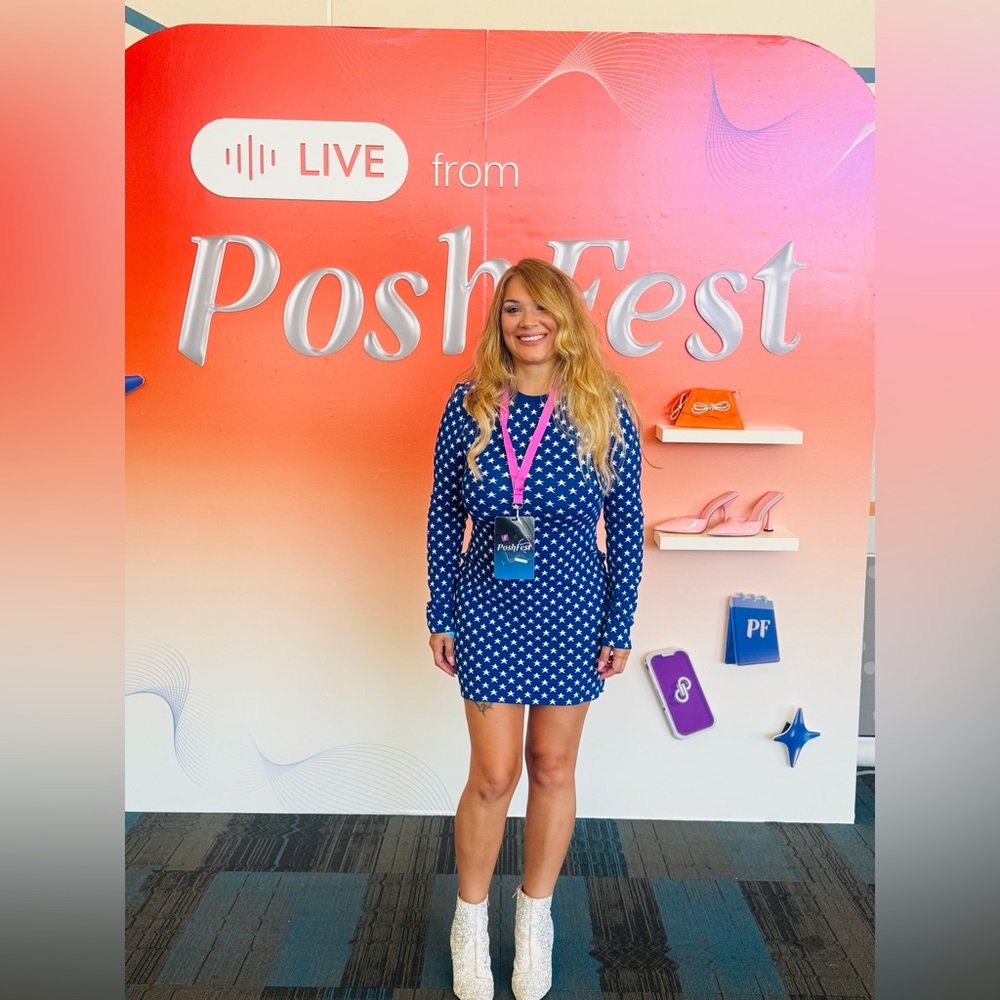 PLEASE LIKE THIS LISTING! 🥰❤️PLEASE CHAT WITH ME!🙃